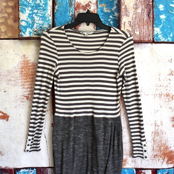 Women's De Collection Dress Striped Long Sleeve Casual MEDIUM Gray/White - Picture 2 of 13
